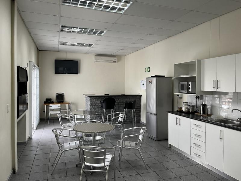 To Let commercial Property for Rent in Montague Gardens Western Cape